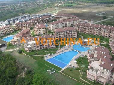 Vânzare - Apartament în Topola,  Dobrice