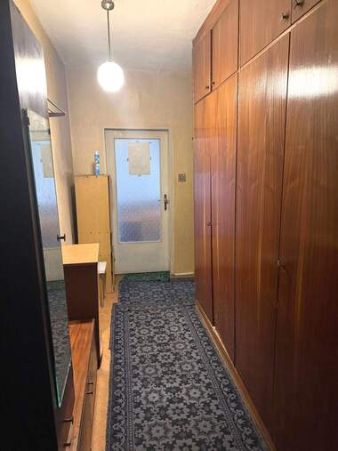 Продажба - Апартамент в Света Троица,  София