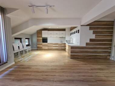 Satış - Apartman olarak Centar,  Haskovo