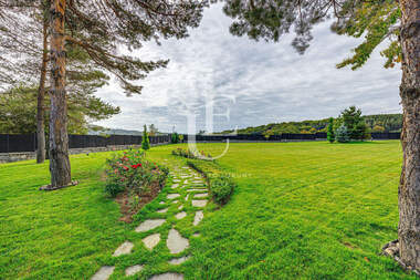 For sale - House in jeleznica,  Sofia