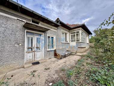 Продаж - Будинок у Полікраіще,  Веліко Тірново