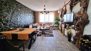 For sale - Apartment in Dobrudjanski,  Shumen