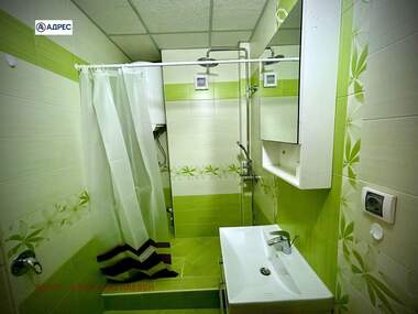 Închiriere - Apartament în Mladost,  Vrața