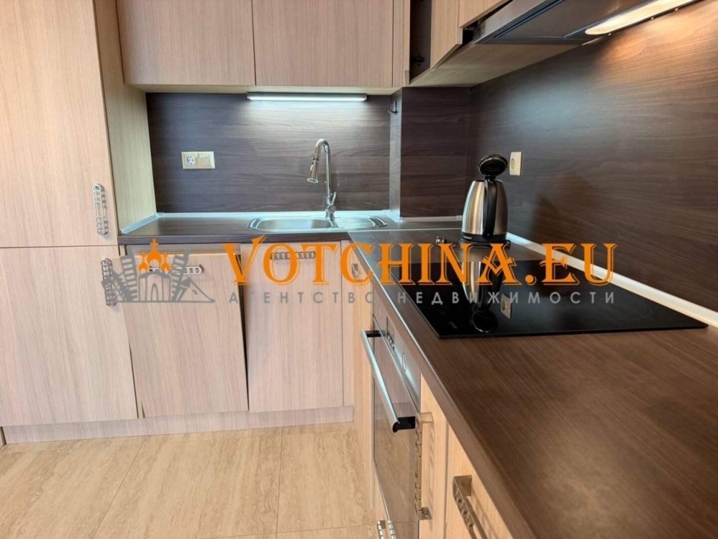 Двустаен Апартамент в Златни Пясъци, Варна – снимка 6