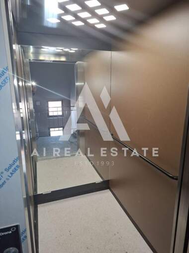 Продажба - Апартамент в Широк Център,  Плевен