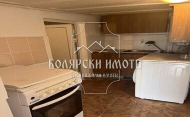 Продажа - Этаж дома в Варуша,  Велико Търново