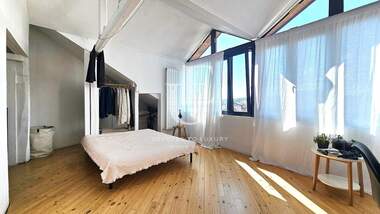 Vânzare - Apartament în Center,  Sofia