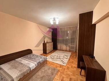 Наем - Апартамент във Възраждане 1,  Варна