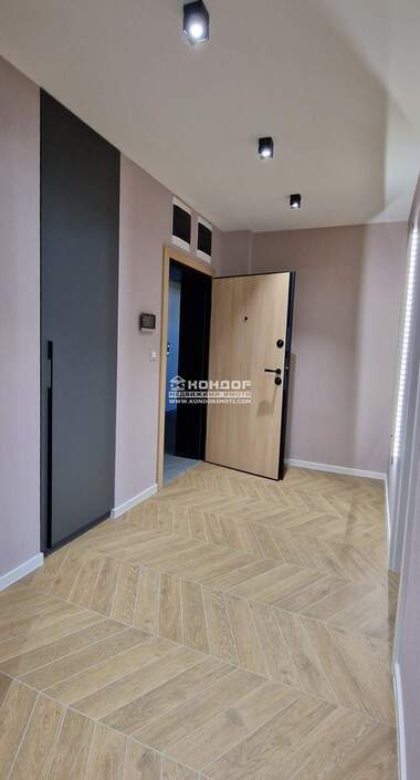 Vânzare - Apartament în Kărșiaka,  Plovdiv
