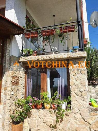 For sale - House in Borovec - Iug,  Varna
