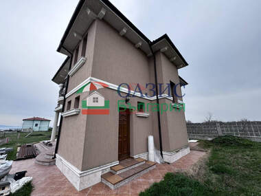 Verkauf - Haus in Pomorie,  Burgas