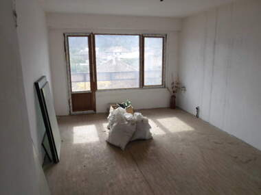 For sale - Apartment in Sredec,  Burgas