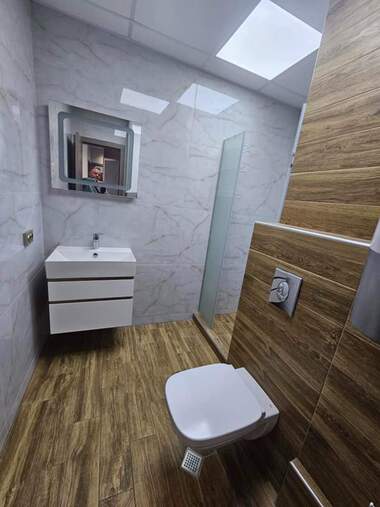 Miete - Wohnung in Mladejki halm,  Plowdiw