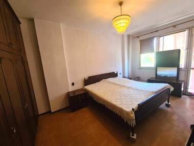 For rent - Apartment in Center,  Haskovo