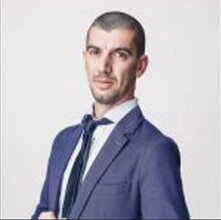Петър Петров