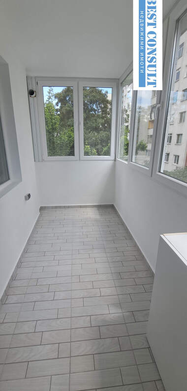 Miete - Wohnung in Wazrajdane,  Ruse