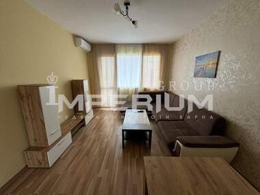 Închiriere - Apartament în Ceaîka,  Varna