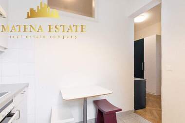 Продажба - Апартамент в Център,  София