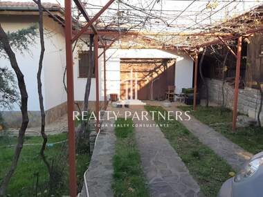 For sale - House in Emona,  Burgas