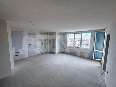 Satış - Apartman olarak Balçik,  Dobriç