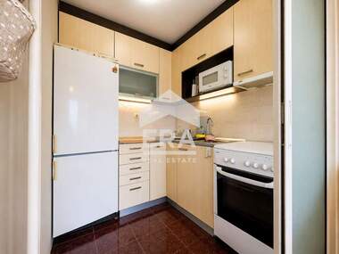 Închiriere - Apartament în Slatina,  Sofia