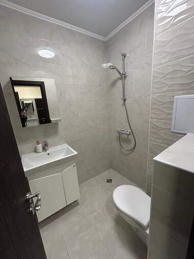 Miete - Wohnung in Wazrajdane,  Burgas