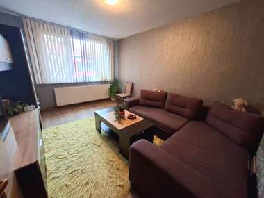 Verkauf - Wohnung in Zentar,  Targowishte