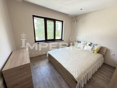 Închiriere - Apartament în Kazașko,  Varna