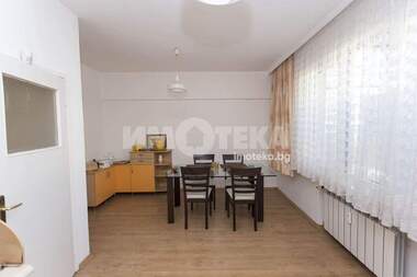 Verkauf - Wohnung in Center,  Sovia