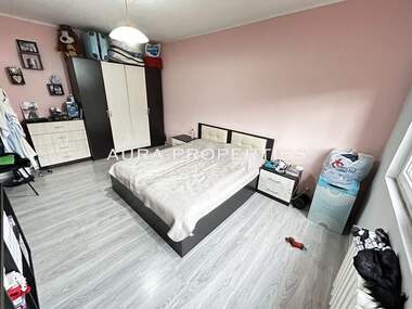 Verkauf - Wohnung in Zentar,  Razgrad