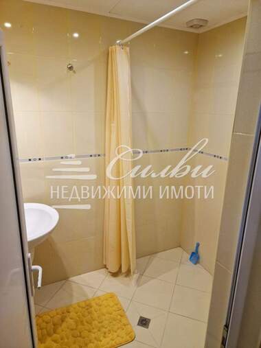 Продажба - Апартамент в Пазара,  Шумен