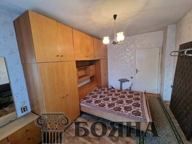 Продажба - Апартамент в Дружба 3,  Русе
