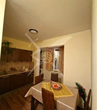 Închiriere - Apartament în Mladost 1,  Varna