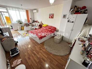 For sale - Apartment in Varosh,  Razgrad