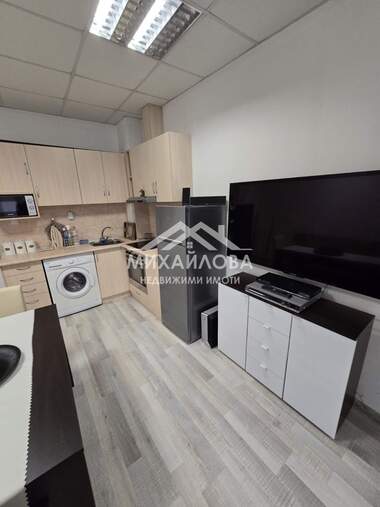 Vânzare - Apartament în Tri ceuceura-sever,  Stara Zagora
