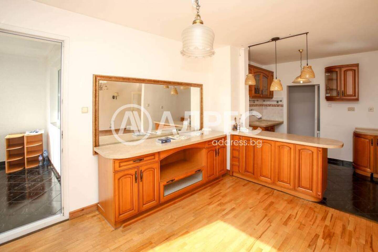 Cu trei camere Apartament în Lagera, Sofia – fotografia 3