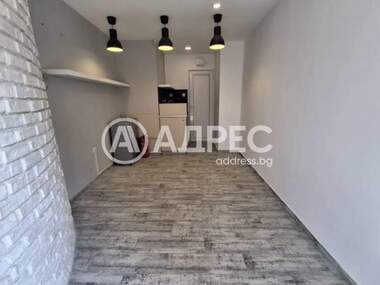 Ενοίκιο - Κατάστημα σε Нептун,  Варна