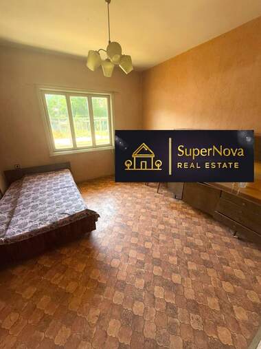 Vânzare - Apartament în Trakiîski,  Haskovo