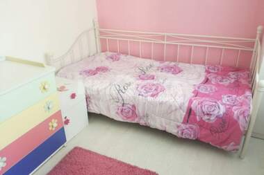 Miete - Wohnung in Nadejda 3,  Sovia