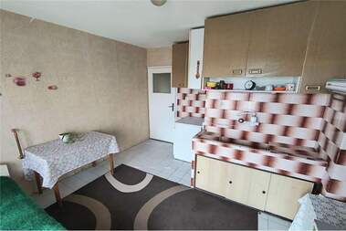 For sale - Apartment in Centralen iujen raion,  Ruse