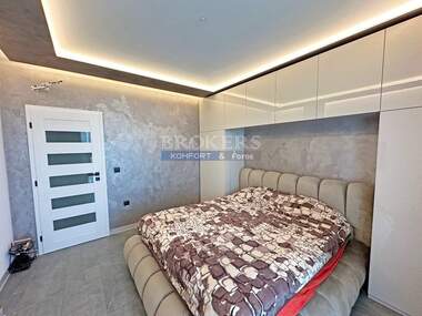 Продажба - Апартамент в Кабакум,  Варна