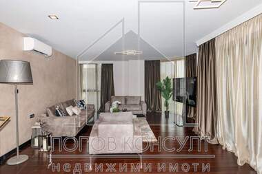 Продажба - Апартамент в Център,  Пловдив