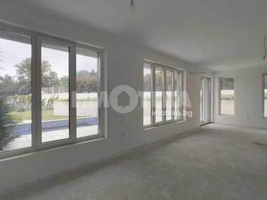 For sale - House in Trakata,  Varna