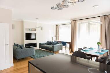 Închiriere - Apartament în Oboriștie,  Sofia
