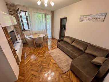 Miete - Wohnung in Zentar,  Burgas