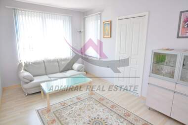 For rent - Apartment in VINS - Cherven ploshtad,  Varna