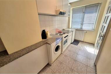 Vânzare - Apartament în Sportna zala,  Varna