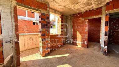 For sale - House in Sveti Vlas,  Burgas