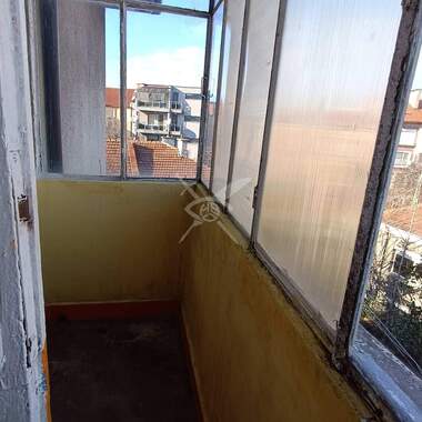 Satış - Apartman olarak Karnobat,  Burgas