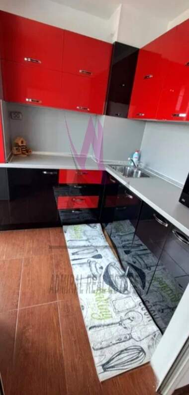 Închiriere - Apartament în Văzrajdane 1,  Varna